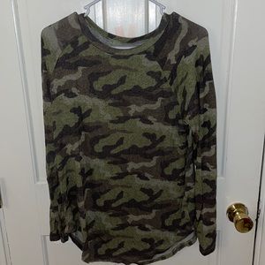 American Eagle Soft & Sexy Plush Camo Top
